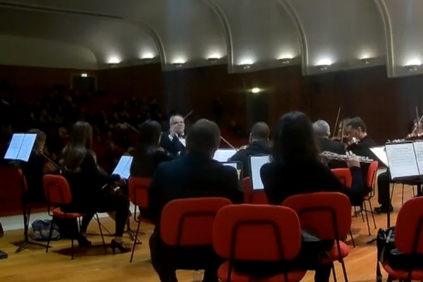 Maestro Butts conducting the Orchestra Sinfonica dei Colli Morenici in Padua, Italy